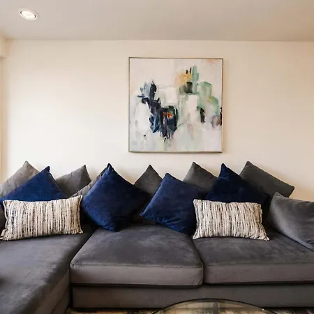 Apartment Riverside 2bed 2 Bath Fast Wifi Leeds (West Yorkshire)
