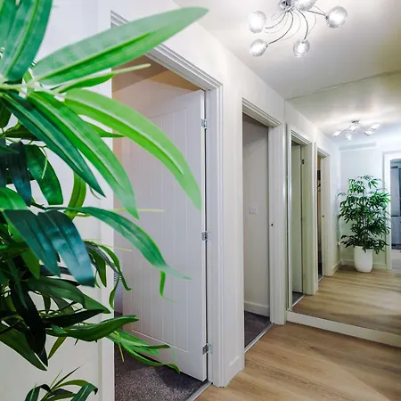 Riverside 2bed 2 Bath Fast Wifi *